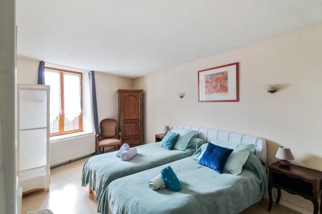 Maison de 2 chambres avec terrasse et wifi a Ornans Extérieur photo