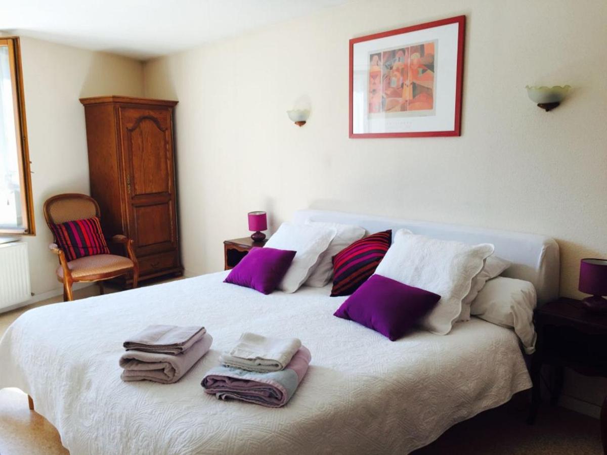Maison de 2 chambres avec terrasse et wifi a Ornans Extérieur photo