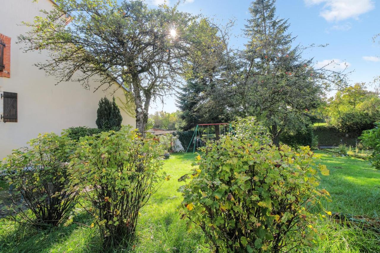 Maison de 2 chambres avec terrasse et wifi a Ornans Extérieur photo